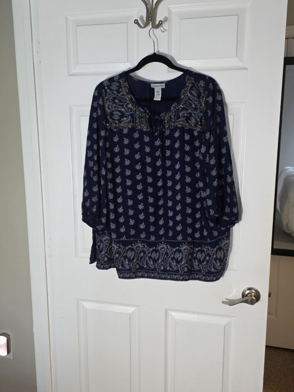 Catherines Navy w White Flowers Paisley Long Sleeve Shirt top blouse 1X